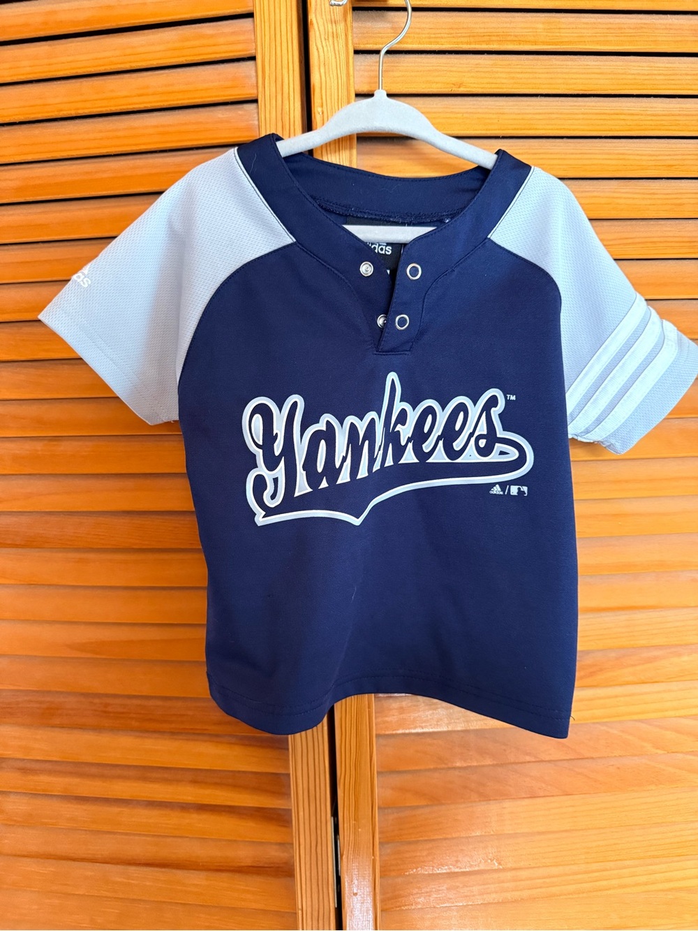 Adidas Navy and Light Gray Yankees Short-Sleeve Kids Jersey